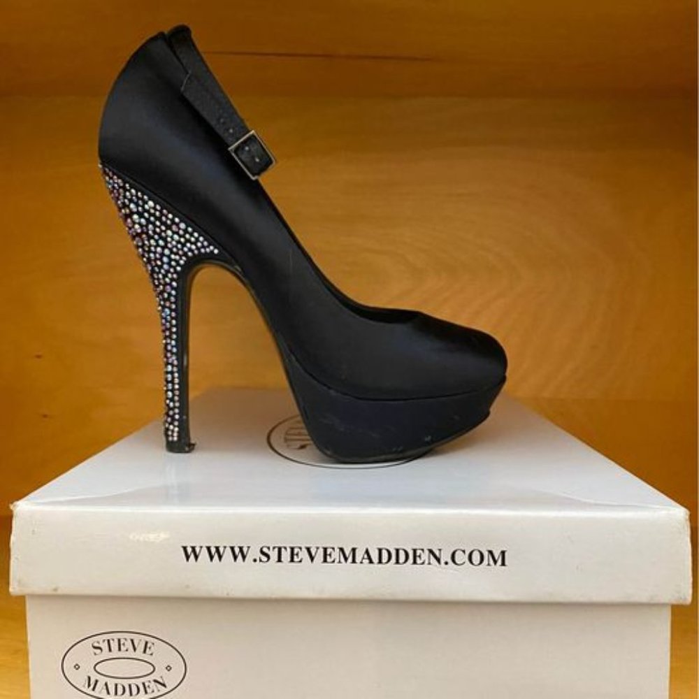Steve Madden Platform Heels